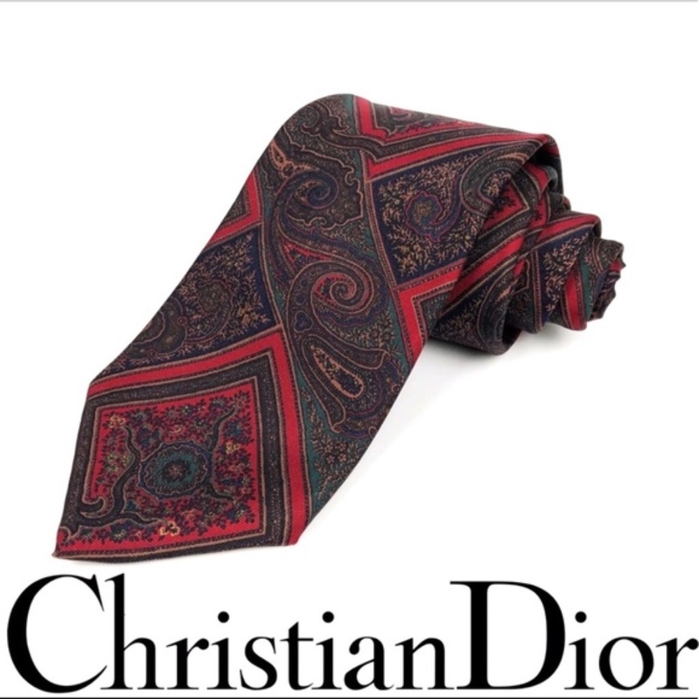 Vintage Skinny Red Black Geometric 100% Silk Tie